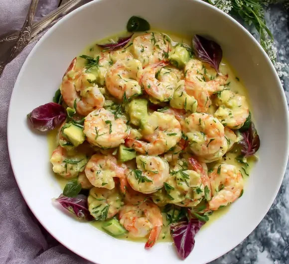 Fresh and Flavorful Shrimp Avocado Salad - Perfect for Any Occasion