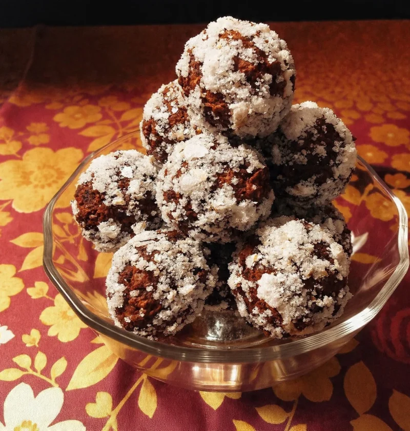 Baileys Chocolate Balls Recipe Homemade Baileys Truffle Balls Easy Baileys Dessert Balls For Parties Buy Decadent Baileys ...