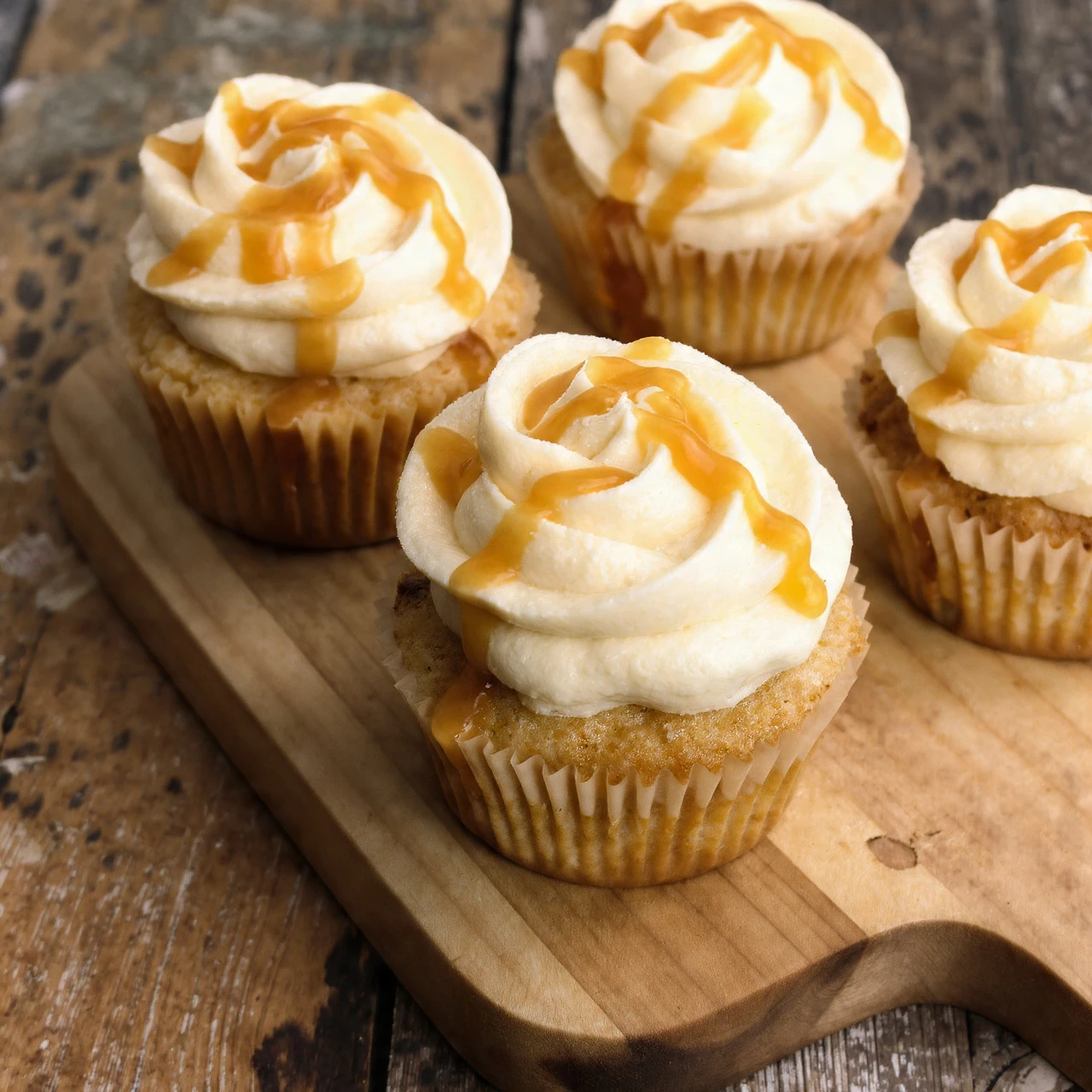 Irresistible Honey Peach Cream Cheese Cupcakes Recipe