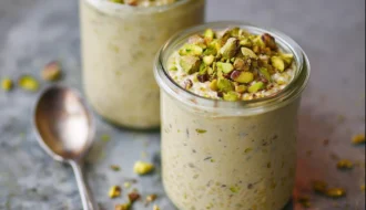 Indulgent Pistachio Cream Overnight Oats