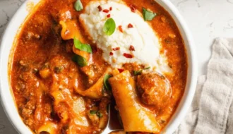 Slow Cooker Lasagna Soup