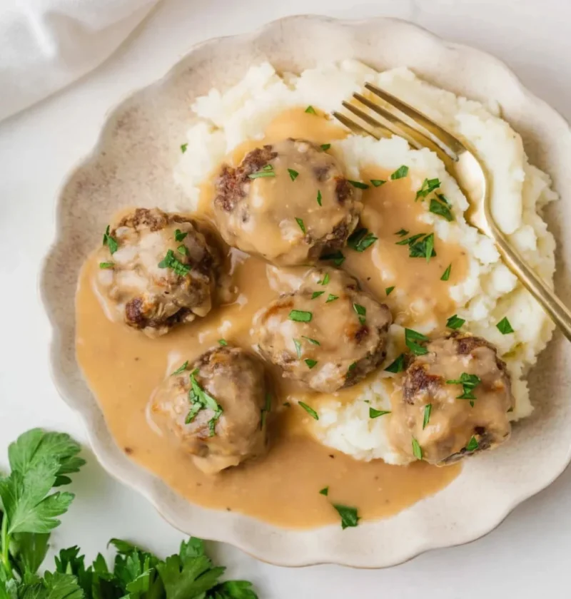 Meatballs and Gravy