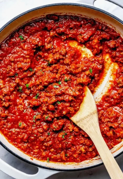 simple 7 ingredient meat sauce